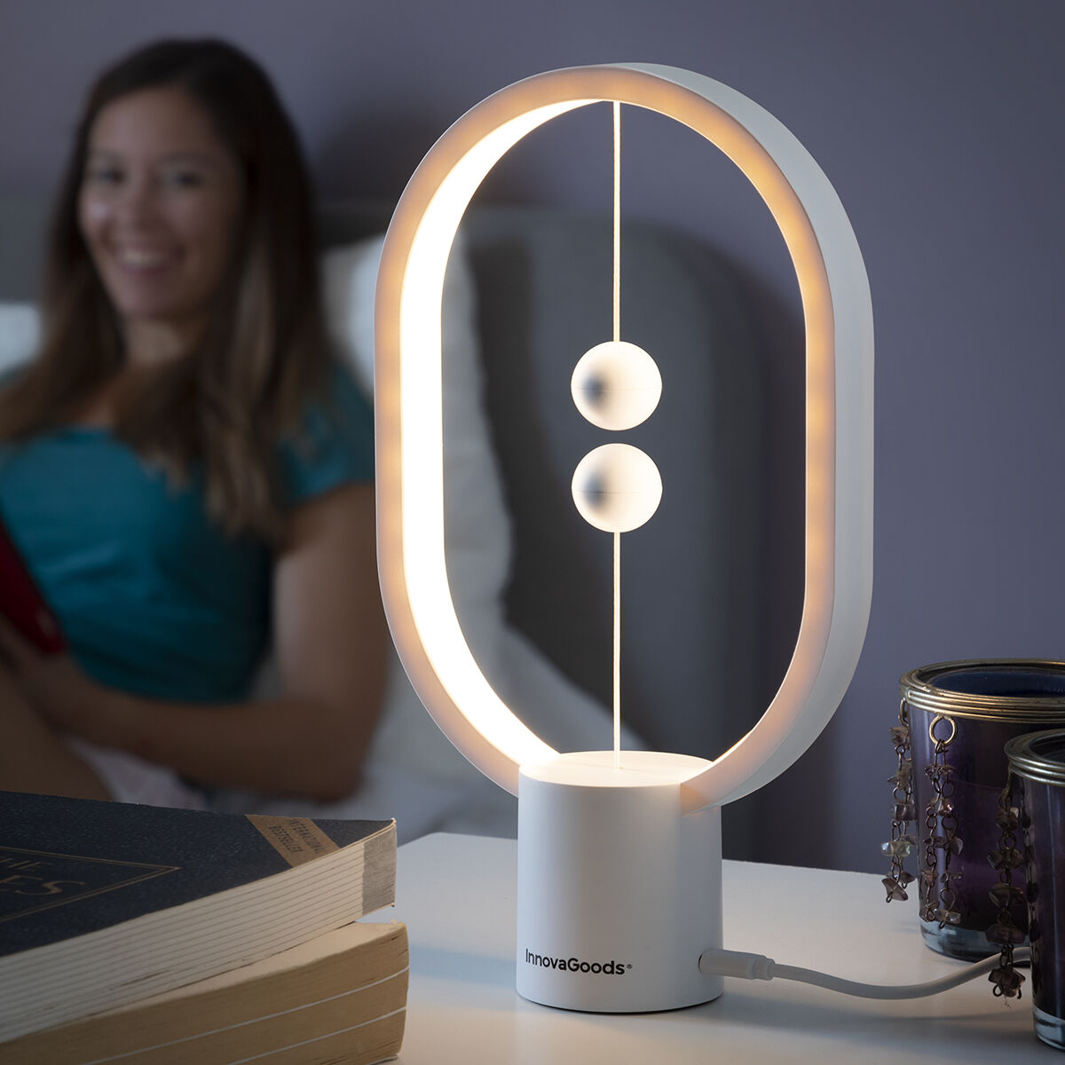 Lampe d'Équilibre Magnétique — Design Cinétique