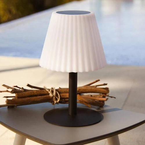 Lampe Solaire d'Extérieur 2 en 1 — LED Dimmable